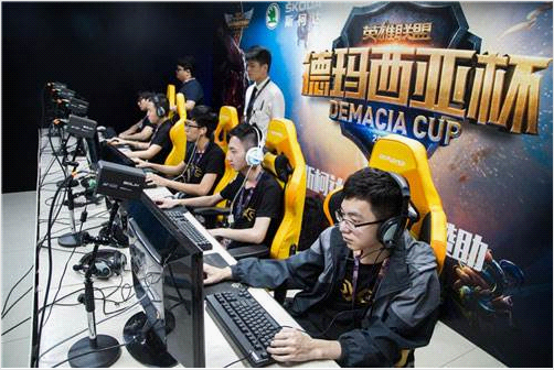 它把个人技 它把个人技